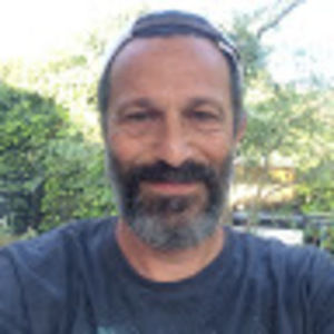 Meet your Posher, Laurence